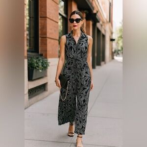 Vintage Black & White Floral Wide Leg Sleeveless Jumpsuit